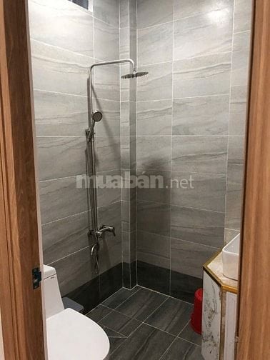 Cho thuê phòng đẹp,sạch sẽ,an ninh,nội thất đầy đủ ngay trung tâm Q1