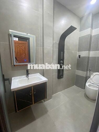 Cần cho thuê nhà HXH 12/2B Nguyễn Thị Minh Khai P. Đa Kao Q.1