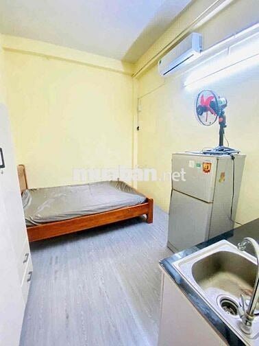 Căn Hộ Dịch Vụ Full Nội Thất Ngay Galaxy Kinh Dương Vương,CV Phú Lâm