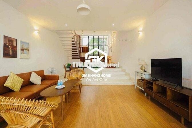 NHÀ NGUYÊN CĂN 3 PHÒNG NGỦ FULL NỘI THẤT ĐẸP KHU ĐÔ THỊ HÀ QUANG 2 CHO