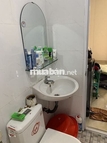 Mình cần Pass phòng đầu tháng 1 có thể vào ở.