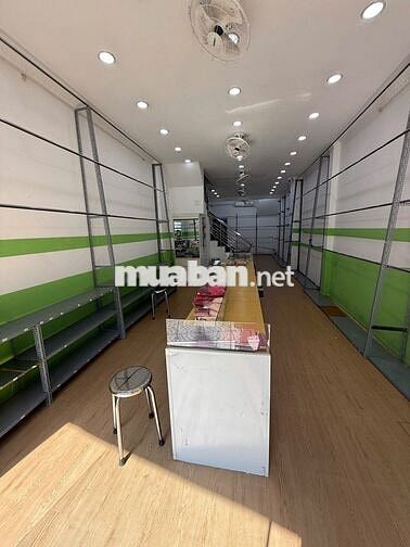 Cho thuê nhà MẶT TIỀN Huỳnh Văn Bánh Q.Phú Nhuận 4x17m, 1 TRỆT 1 LẦU