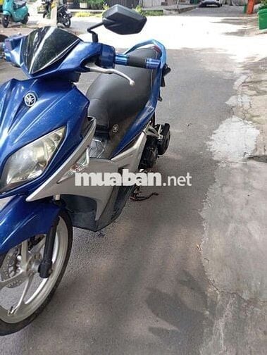 Nhà nhỏ bán bớt xe Nouvo LX máy êm mạnh