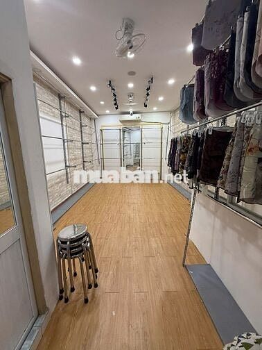 Cho thuê nhà MẶT TIỀN Huỳnh Văn Bánh Q.Phú Nhuận 4x17m, 1 TRỆT 1 LẦU