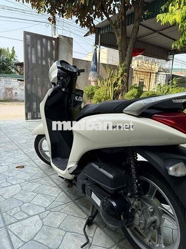 Yamaha Janus Trắng kem