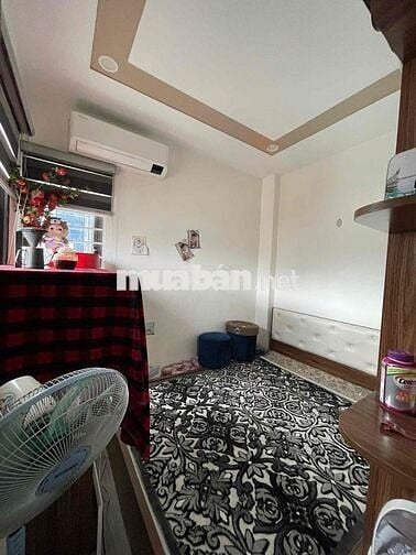 Bán CCMN Mới Đẹp - Vĩnh Phúc Ba Đình