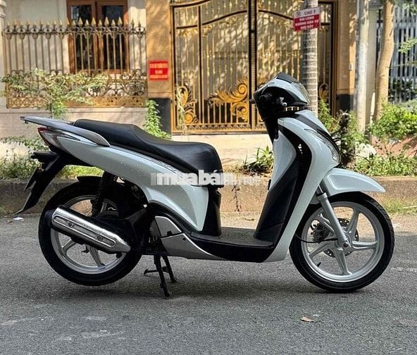 Honda SH nhập ý 150i cuối 2009 Trắng