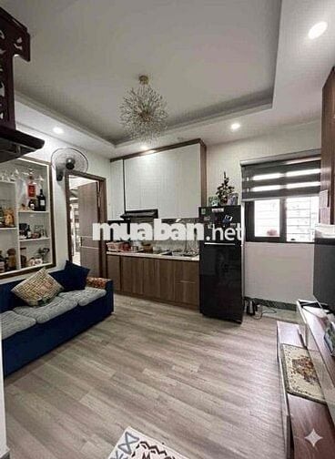 Bán CCMN Mới Đẹp - Vĩnh Phúc Ba Đình