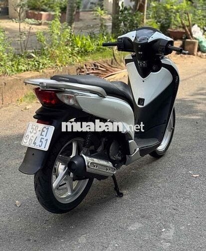 Honda SH nhập ý 150i cuối 2009 Trắng