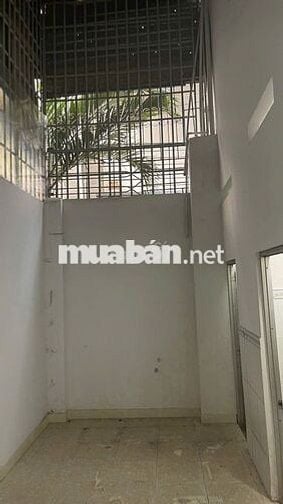 Cho thuê nhà 4x28 2pn mặt tiền Nguyễn Thị Ngâu, Thới Tam Thôn, Hóc Môn