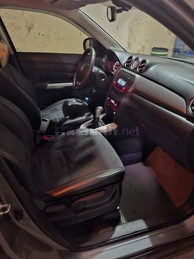 Bán xe Suzuki Vitara AT 2016 mầu ghi - nhập khẩu
