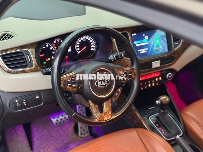 Kia Rondo 2.0 AT 2016