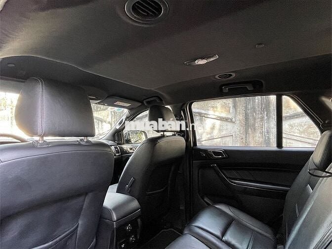 Ford Everest 2019 2.0 AT Titanium 70000 km Đen