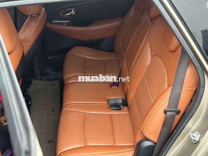 Kia Rondo 2.0 AT 2016