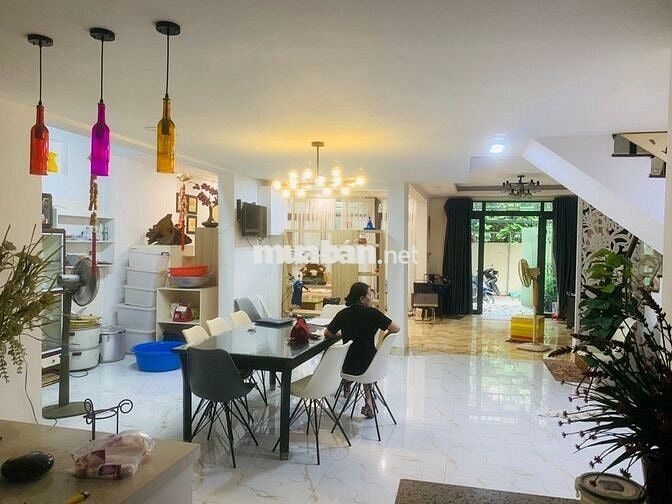 NGAY CHỢ TÂN MỸ QUẬN 7- BIỆT THỰ MINI MỚI - 3 TẦNG - 8*18 - NHỈNH 15T