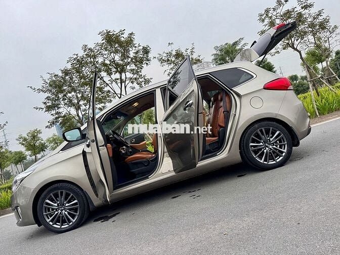 Kia Rondo 2.0 AT 2016