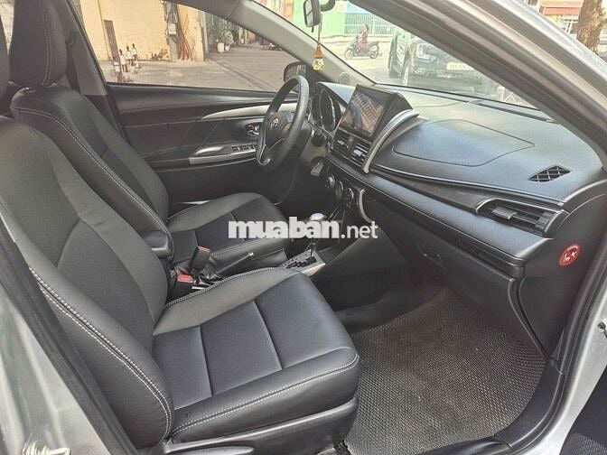 Toyota Vios G 2014 màu bạc số tự động