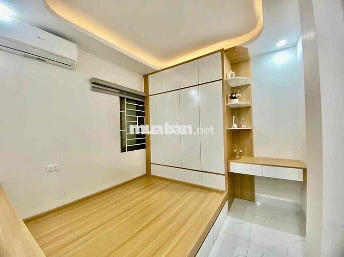 Bán CCMN Mới Tinh Ô Tô đỗ cửa sau Royal City