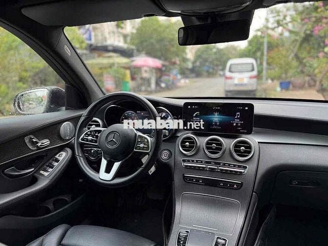 Mercedes-Benz GLC300 4Matic 2020 Đen