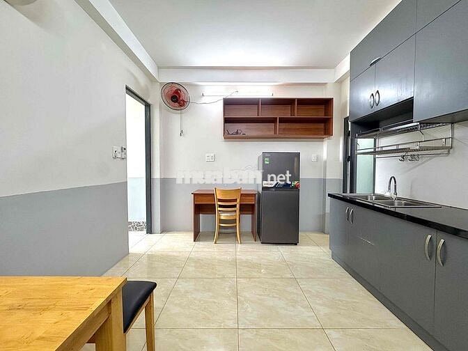 Căn Hộ 1 Phòng Ngủ 1 Phòng Bếp - Full NT Máy giặt riêng - Ngay ĐẦM SEN