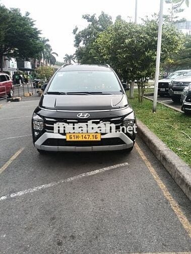 Xe nhập.. 2024.. 1.5.. xăng..