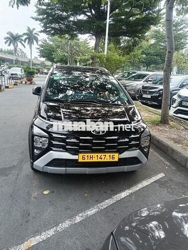 Xe nhập.. 2024.. 1.5.. xăng..