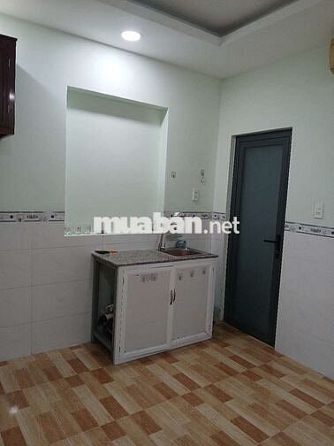 PHÒNG KHU AN NINH TỐT , CHÍNH CHỦ ,GIAO THÔNG THUẬN TIỆN.