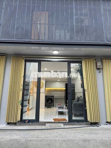 CHÍNH CHỦ BÁN GẤP NHÀ MẶT TIỀN- SHR-2 TẦNG- ĐƯỜNG 8M LÊ VĂN LƯƠNG