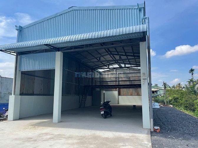 💗🏠kho xưởng mới 250m2 cầu an Lộc giáp Gò Vấp  Lưu  Mặt bằng kinh doa