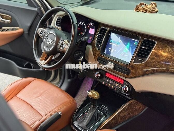 Kia Rondo 2.0 AT 2016