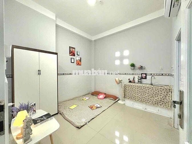 Phòng Studio rộng 20m2 nằm giữa ĐH VLU - ĐH IUH - gần Lotte Mart