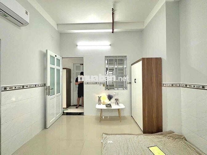 Phòng Studio rộng 20m2 nằm giữa ĐH VLU - ĐH IUH - gần Lotte Mart