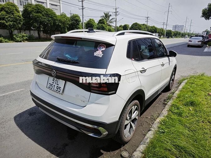 Volkswagen T-Cross 2022 Luxury - 16850 km