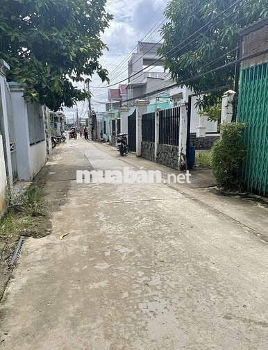 950TR ĐẤT THỔ CƯ TOÀN PHẦN - XÃ LONG HẬU -XDTD -HẺM XH -KO QUI HOẠCH