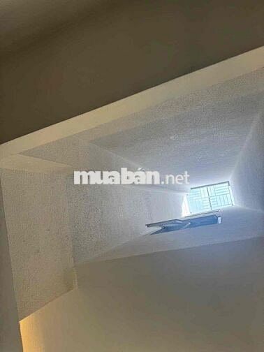 60M - 5,350 TỶ - NHÀ 3 LầU - TRUNG MỸ TÂY - TCH 17 - HXH