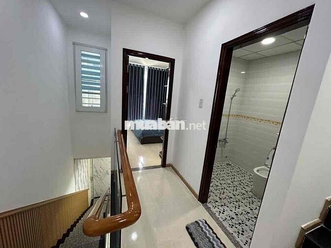 60M - 5,350 TỶ - NHÀ 3 LầU - TRUNG MỸ TÂY - TCH 17 - HXH