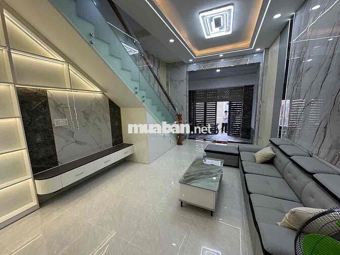 60M - 5,350 TỶ - NHÀ 3 LầU - TRUNG MỸ TÂY - TCH 17 - HXH