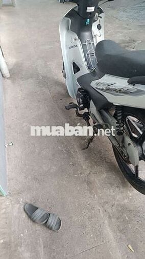 Honda Wave A màu Trắng