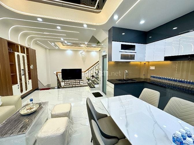 Nhà ĐẸP 4.5 tấm 6x9 hẻm 8m PHAN ANH