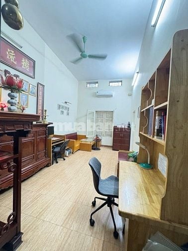 TẬP THỂ MẶT PHỐ TAM KHƯƠNG - NHÀ ĐẸP Ở NGAY 