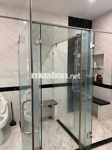 Cho thuê BT h.bơi , t.máy 6PN, 5WC,  300m2 tại The EverRich III, Q7