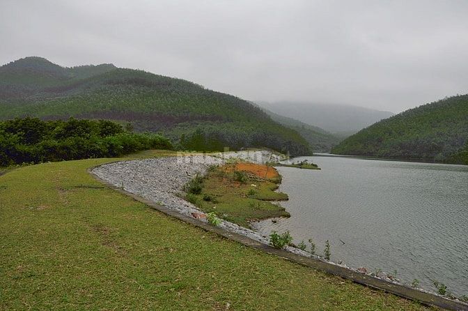  Biệt Thự Gia trang  PHÚ HÒA ĐỊNH QUÁN 2200m2 có 300m2 thỏ cư 4 tỷ