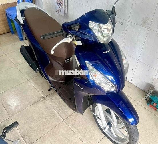 vison 2015 xe đẹp biển số củng đẹp !