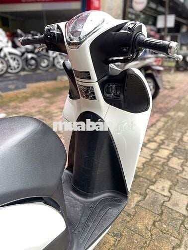 Honda SH Mode 2023 Trắng 194 km