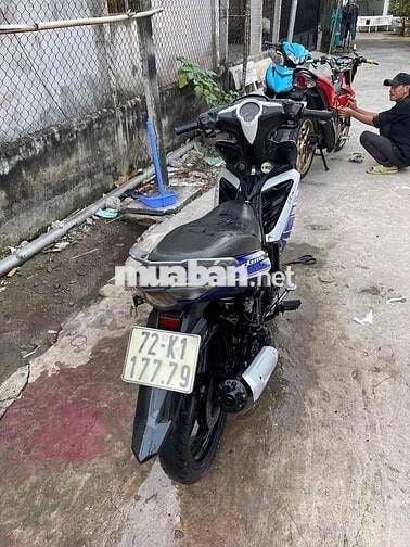 Yamaha Exciter 135 Bạc Xanh máy như xe điện