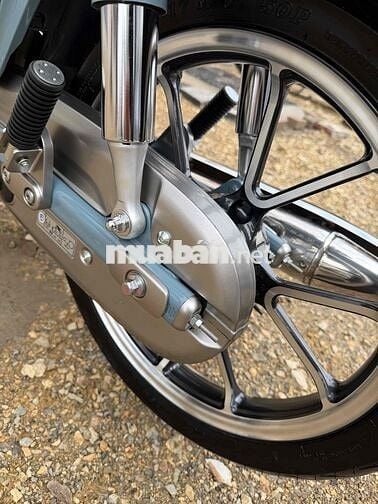 Honda SuperCub 125 dky 8/2024 sx 23