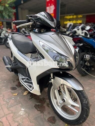 Honda Air Blade 125 2013 Trắng bạc