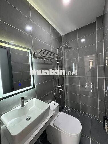 CHỈ 1TY050 CÓ NHÀ TRỆT 1 LẦU THỦ DẦU MỘT DIỆN TÍCH 100M2-SỔ HỒNG RIÊNG