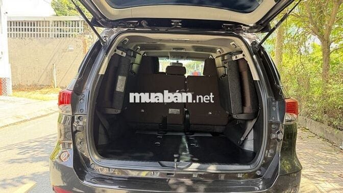 Toyota Fortuner 2019 2.4L Số sàn