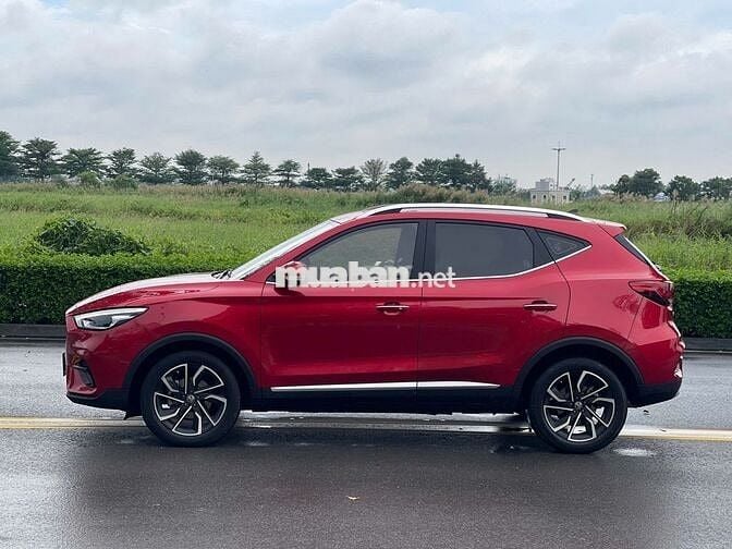 MG MGZS 2022 Luxury 1.5 AT 2WD - 25000 km